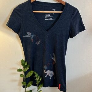 Jon Wye Hummingbird & Elephant T-shirt